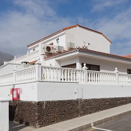 Tinerfe Garden Aparthotel 2*