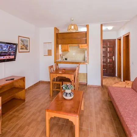 Tinerfe Garden Aparthotel 2*