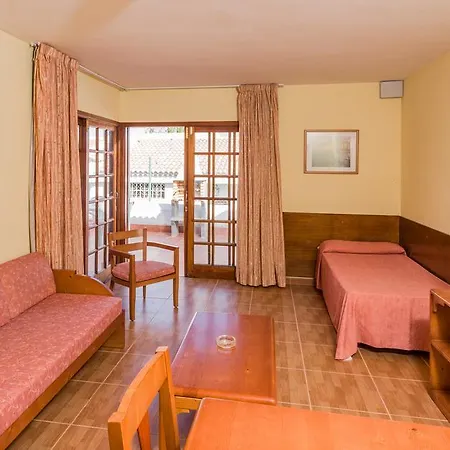 Ξενοδοχείο με διαμερίσματα Tinerfe Garden Costa Adeje (Tenerife)